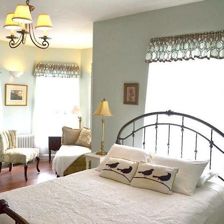 The Bell House Inn Glens Falls Ngoại thất bức ảnh